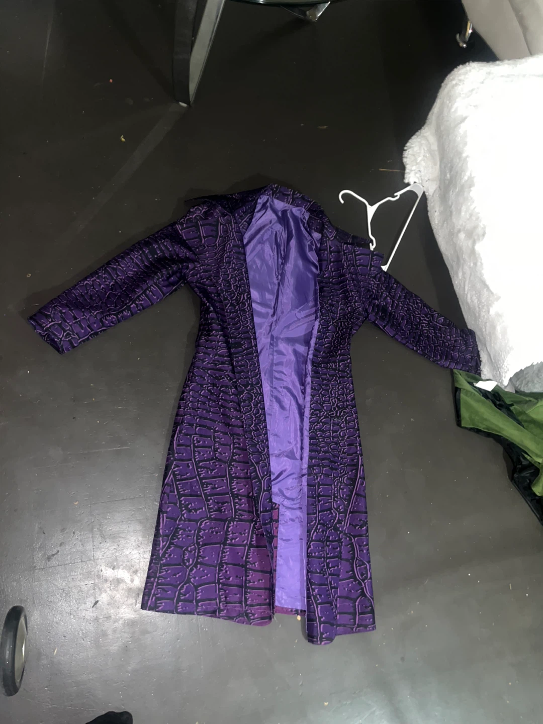 Suicide Squad Joker Purple Trench Coat adult size s - photo 2