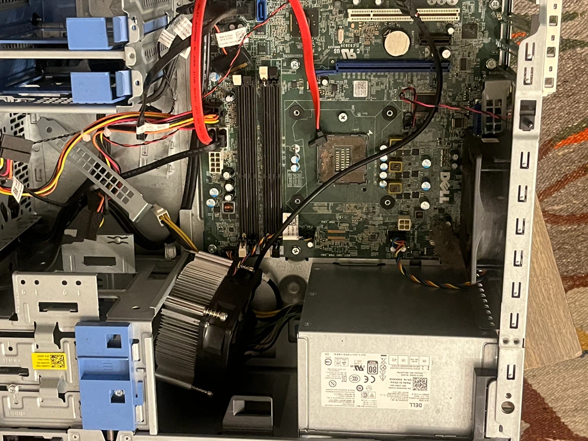 Old Windows PC for parts - Optiplex 7020 - photo 4