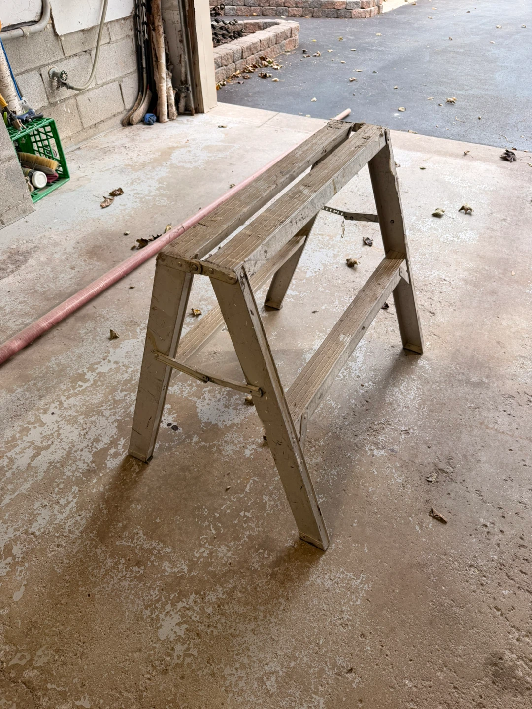 Aluminum Sawhorse