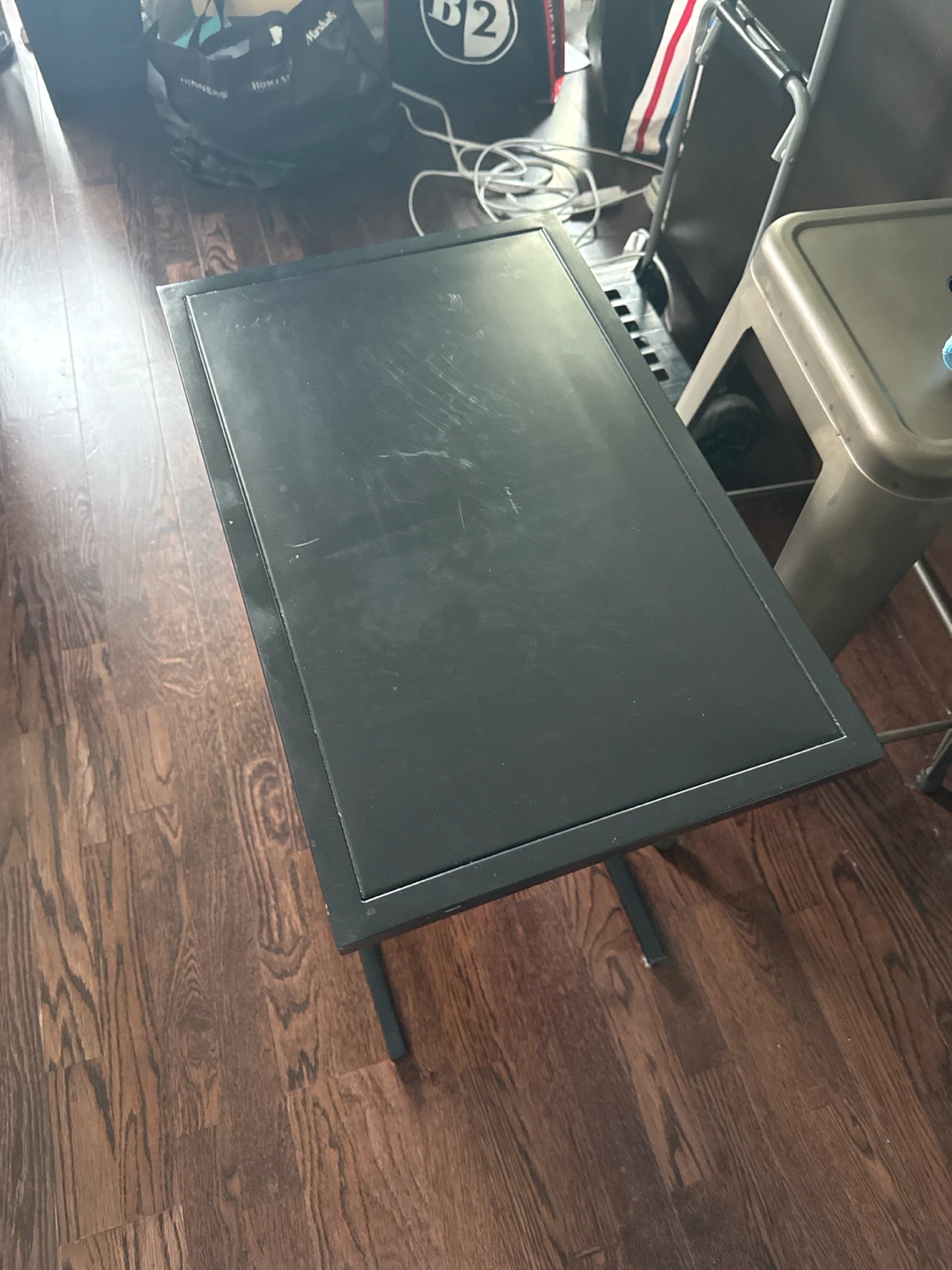 Black Metal C-Shaped Side Table