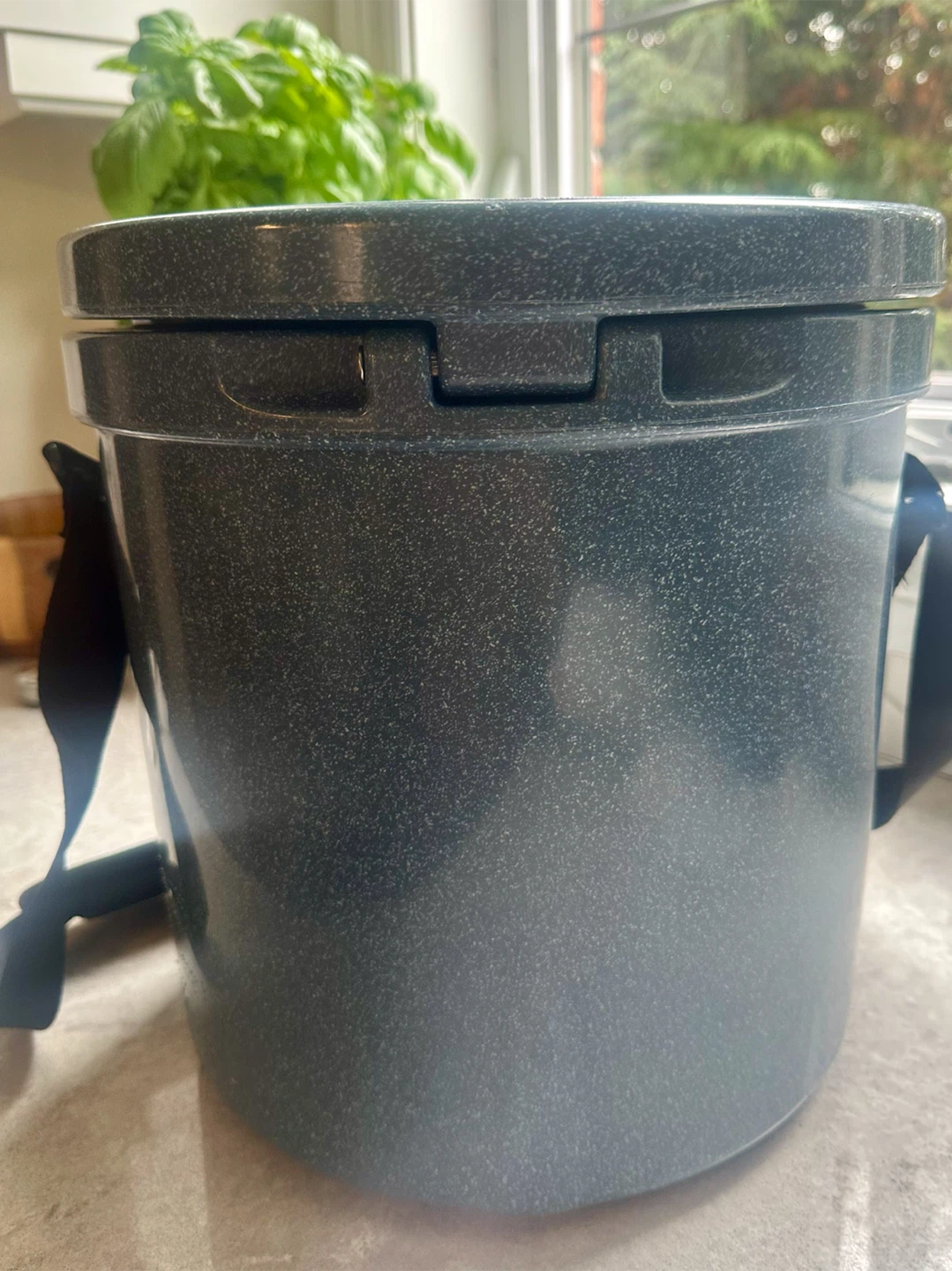 Chilly Moose 12L Harbour Bucket Cooler – Like New! - photo 3