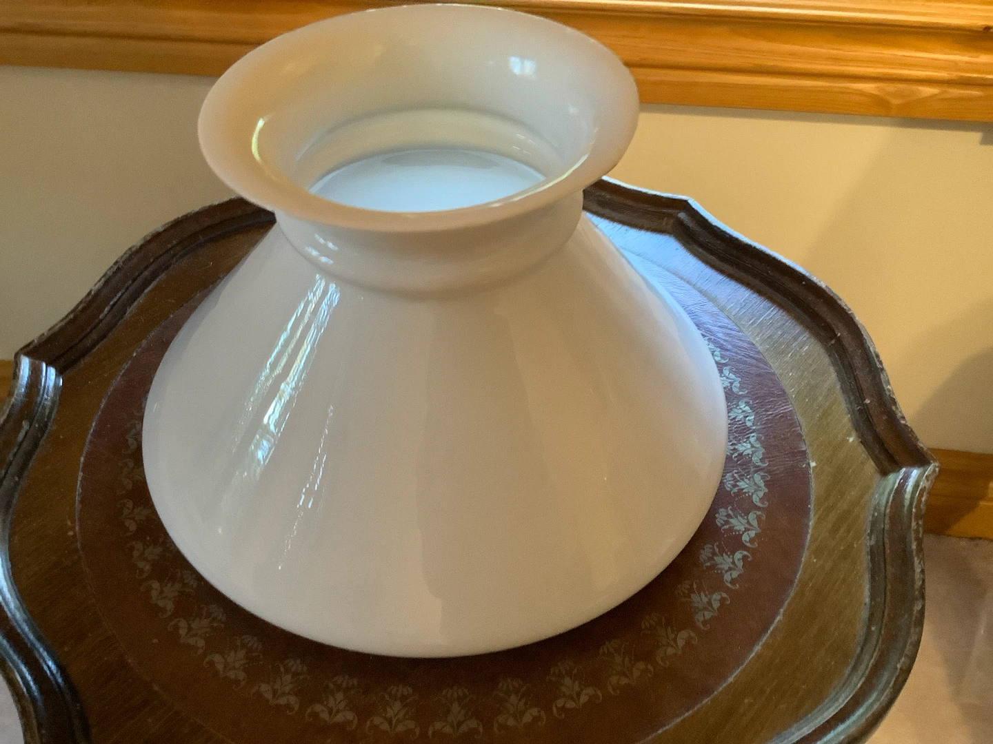 Vintage Opaline Glass Lamp Shade 🐞