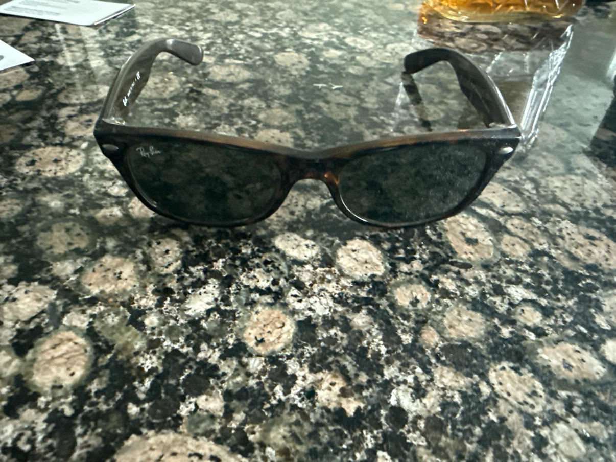 Ray-Ban Tortoiseshell Wayfarer Sunglasses