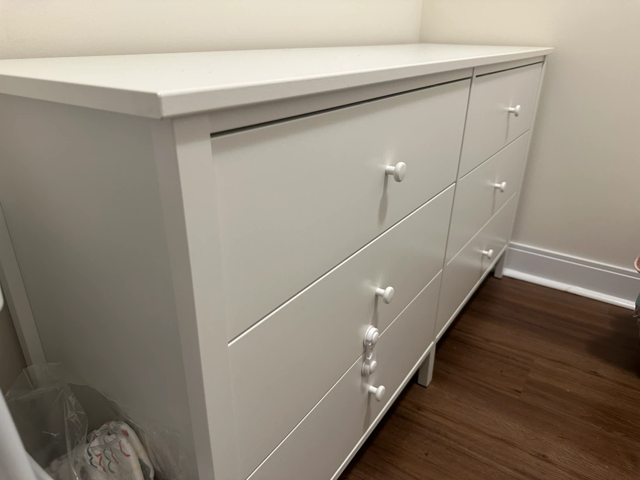 KILBERT IKEA White 6-Drawer Dresser - photo 2