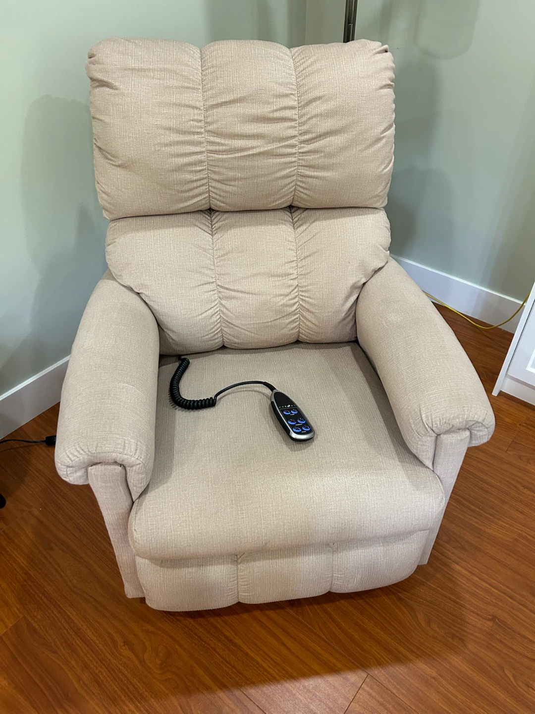 Power Reclining Lift Chair Lazy Boy - photo 2