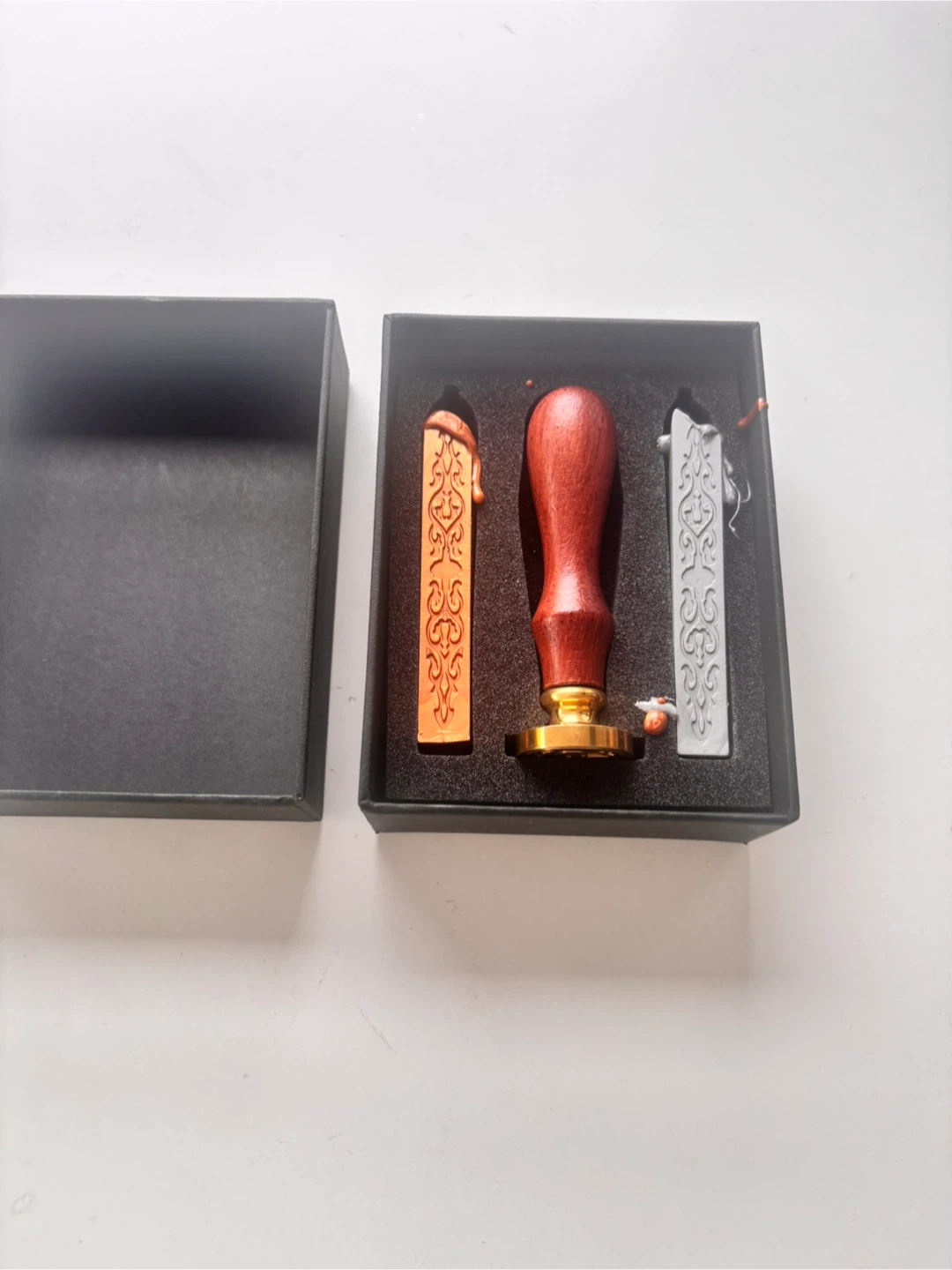 Letter C Wax Seal Stamp Set - photo 2