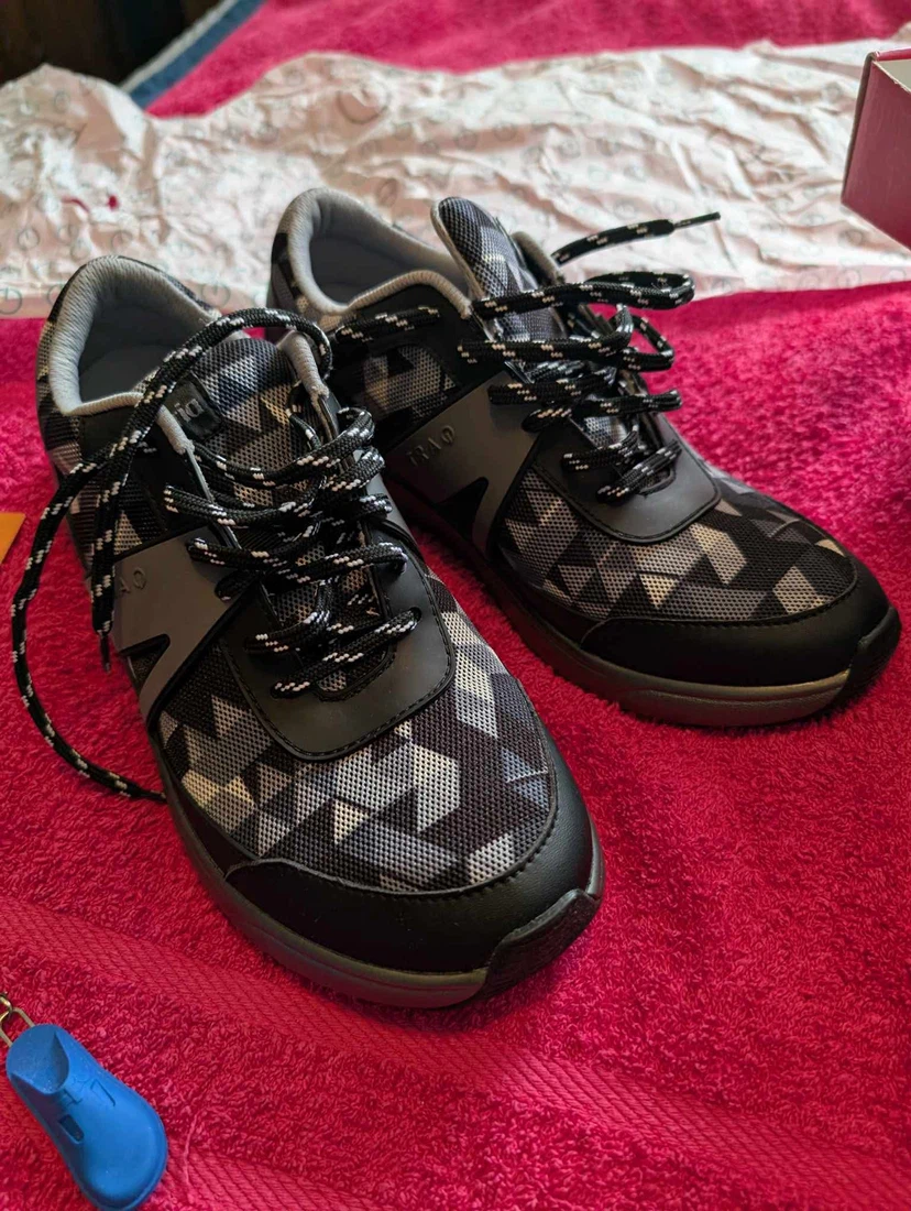 Traq by Alegria Smart Shoes BNIB - Ladies Size 7