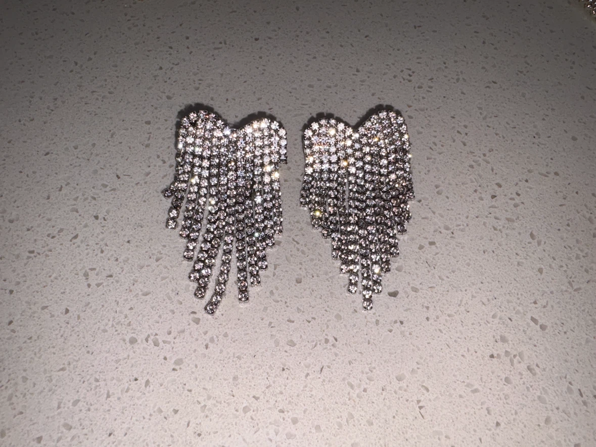 Rhinestone Heart Fringe Earrings