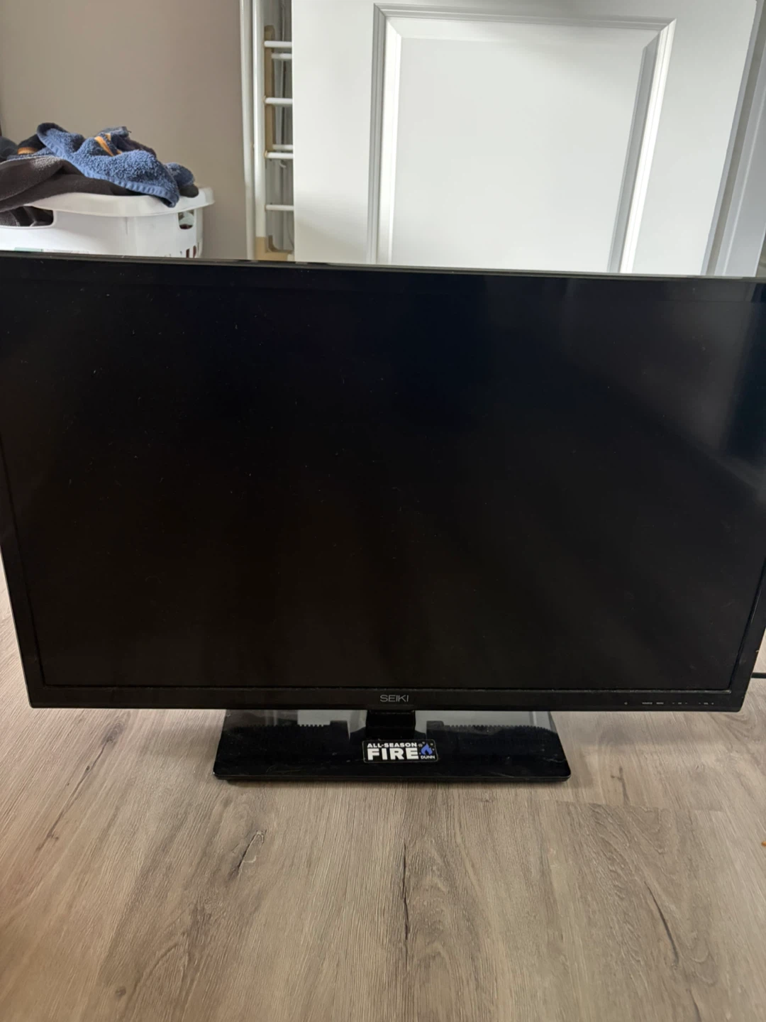 Seiki 32-inch LED Television SE32FY22
