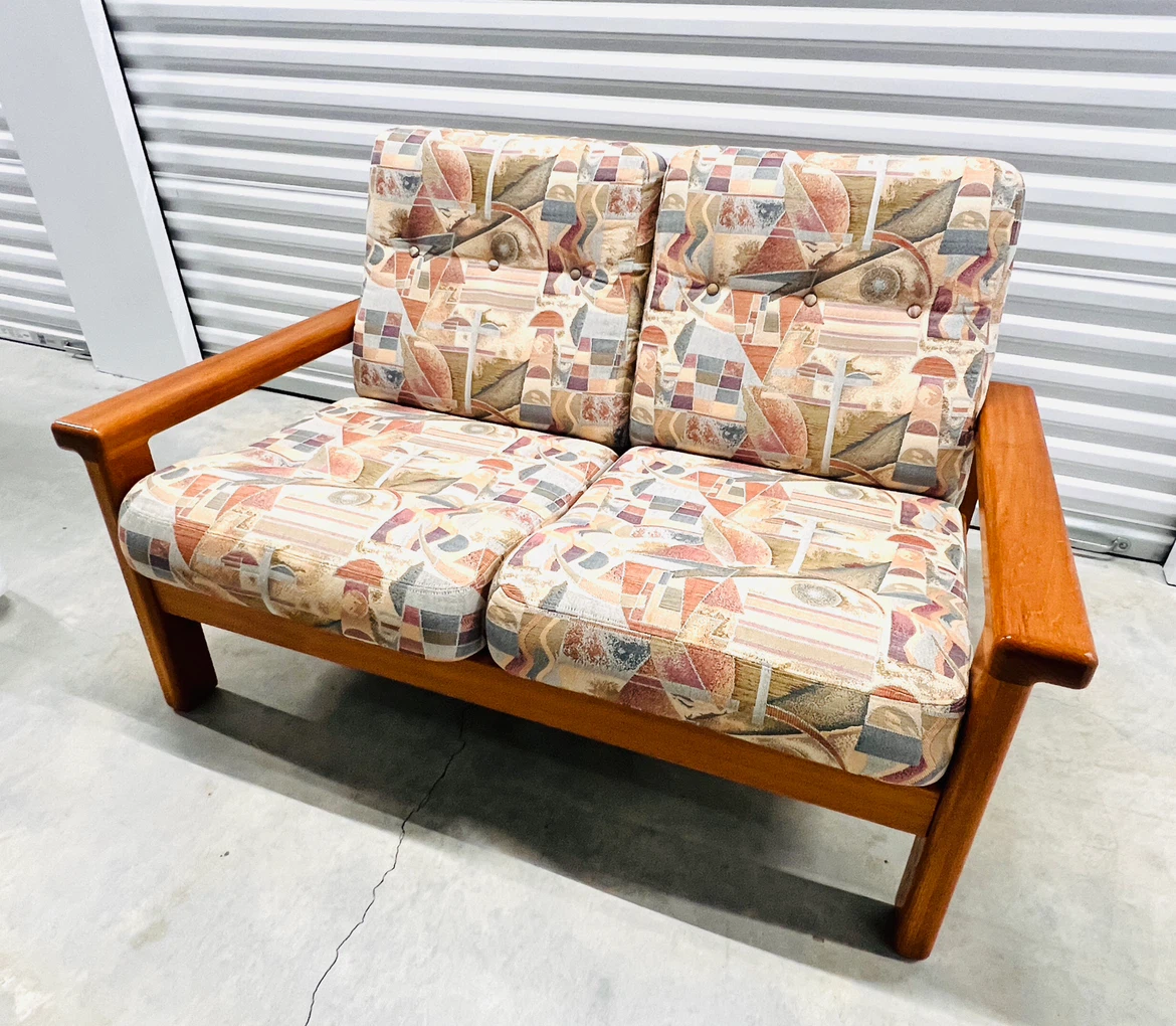 Vintage Wood Loveseat / 2-Seater Sofa - photo 3