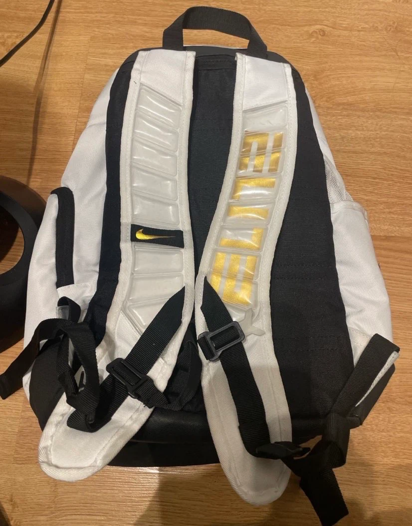 Nike Elite Backpack White and Black - photo 2