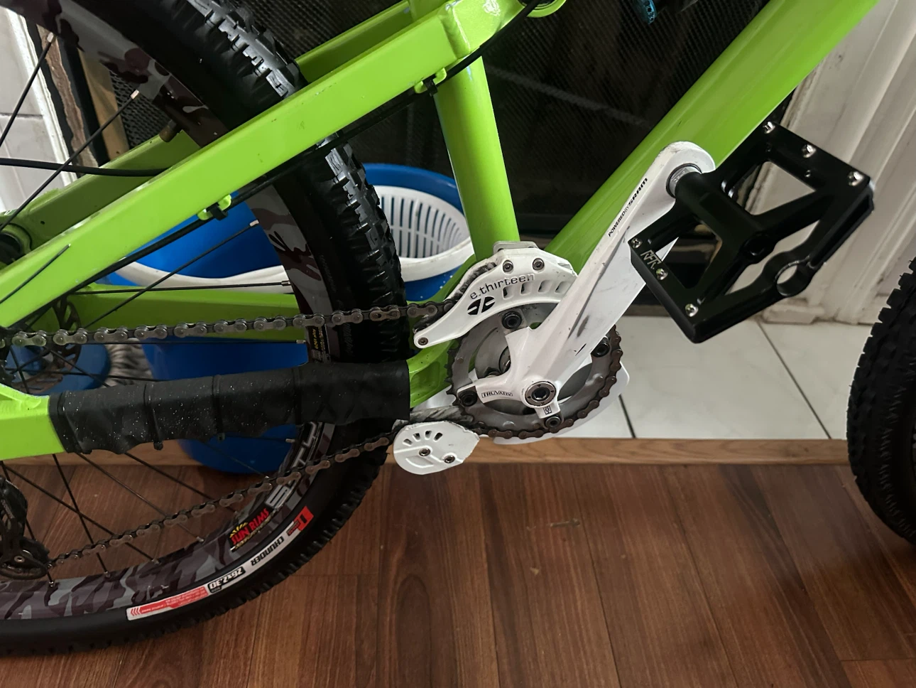 2010 Scott Spark full-suspension mountain bike - photo 4