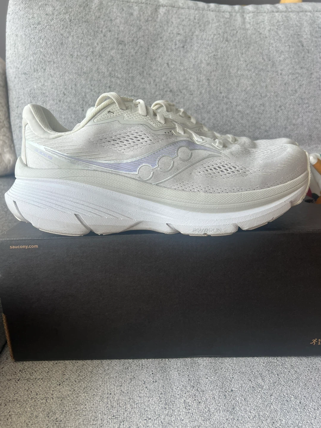 Saucony Guide 19 women’s 8.5