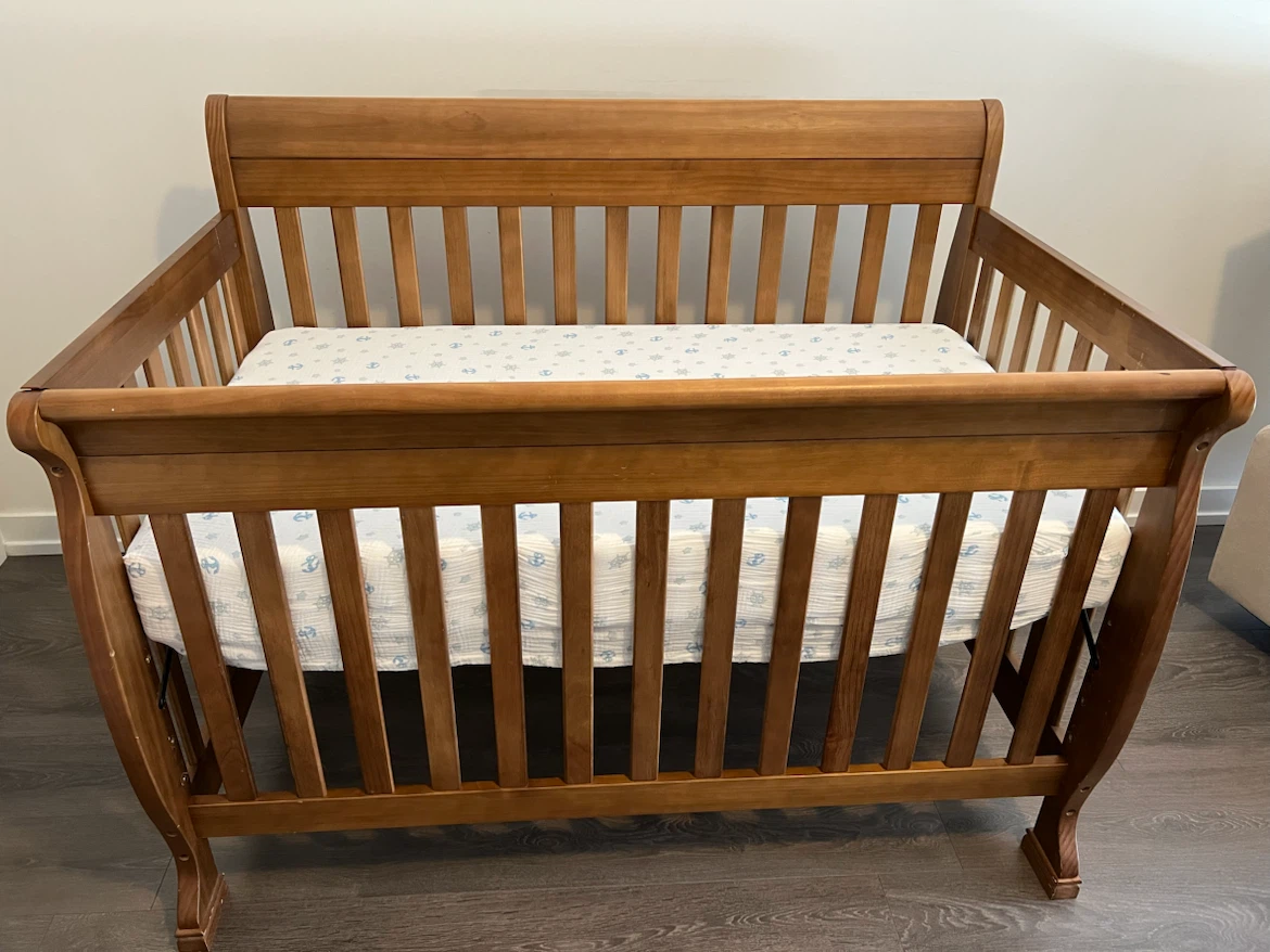 Kalani 4-in-1 Convertible Crib with Newton Mattress - photo 3