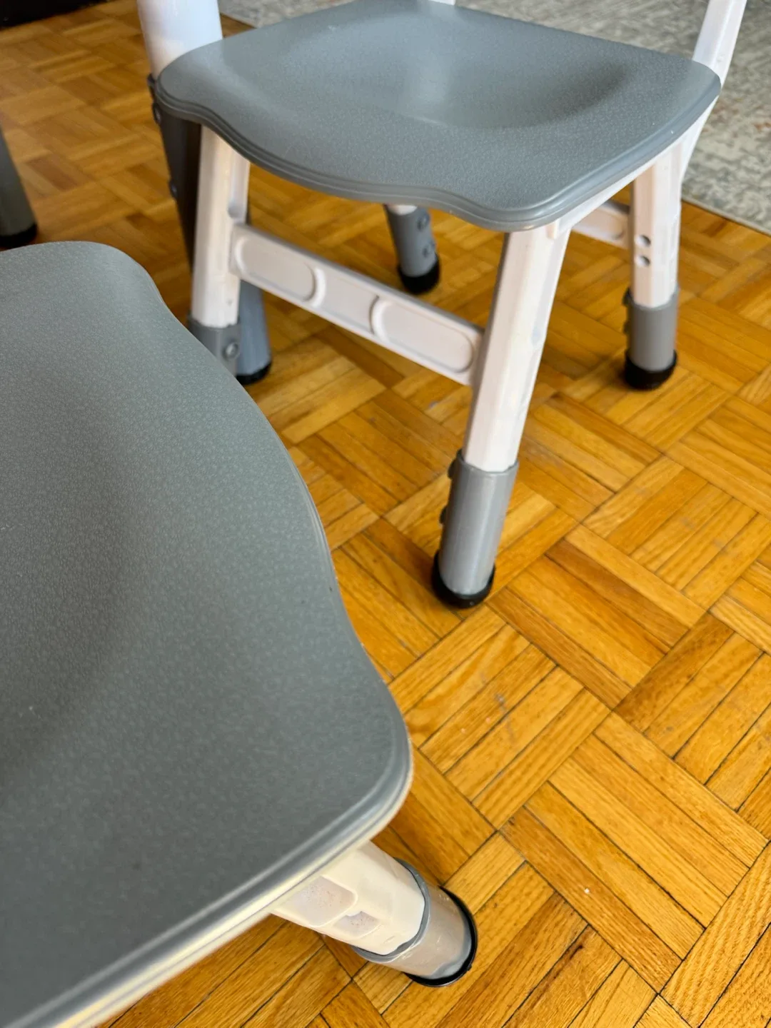 Kids adjustable Table and Two Chairs Set - photo 5