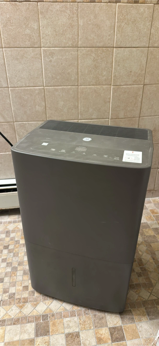 GE Dehumidifier with Pump