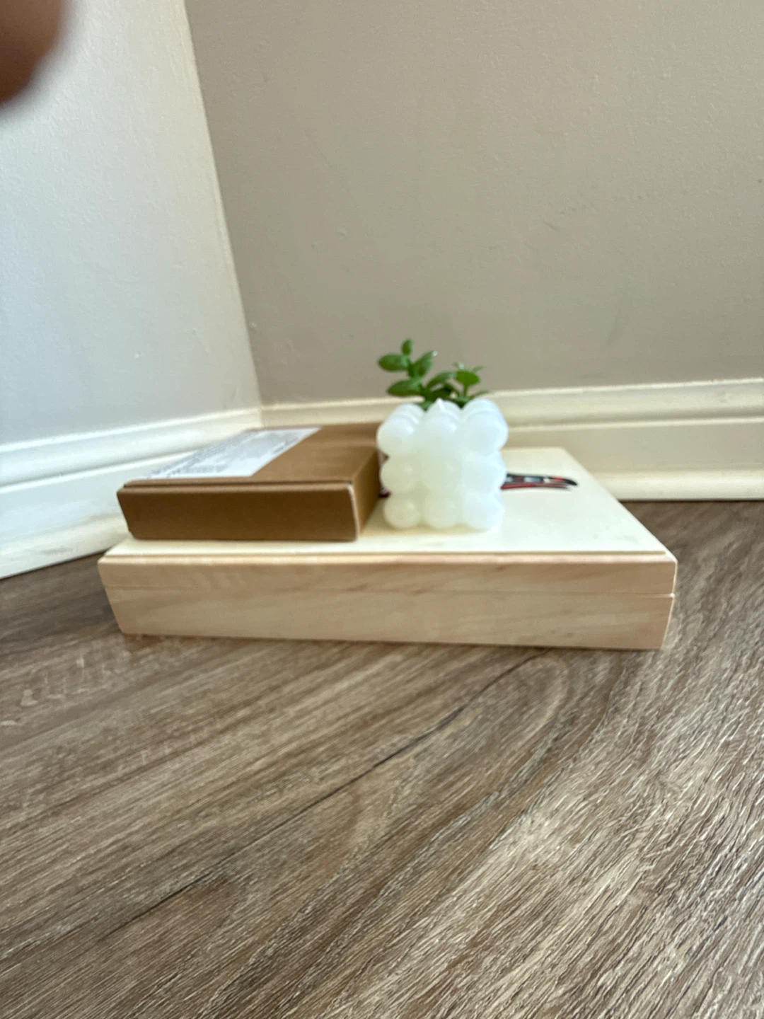 Assorted Household Items Bundle - photo 4