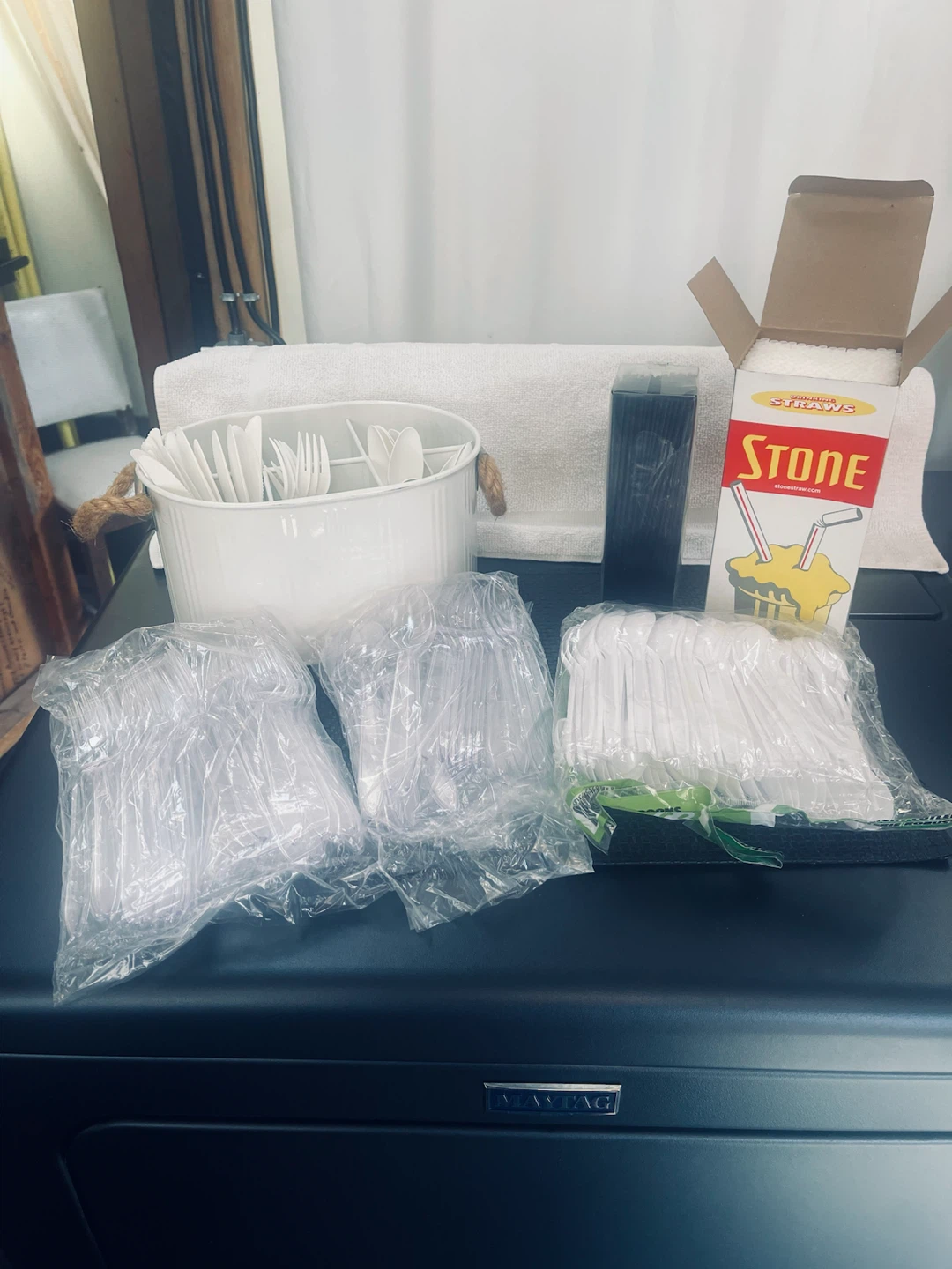 Assorted Party Supplies and Disposable Drinkware - photo 3