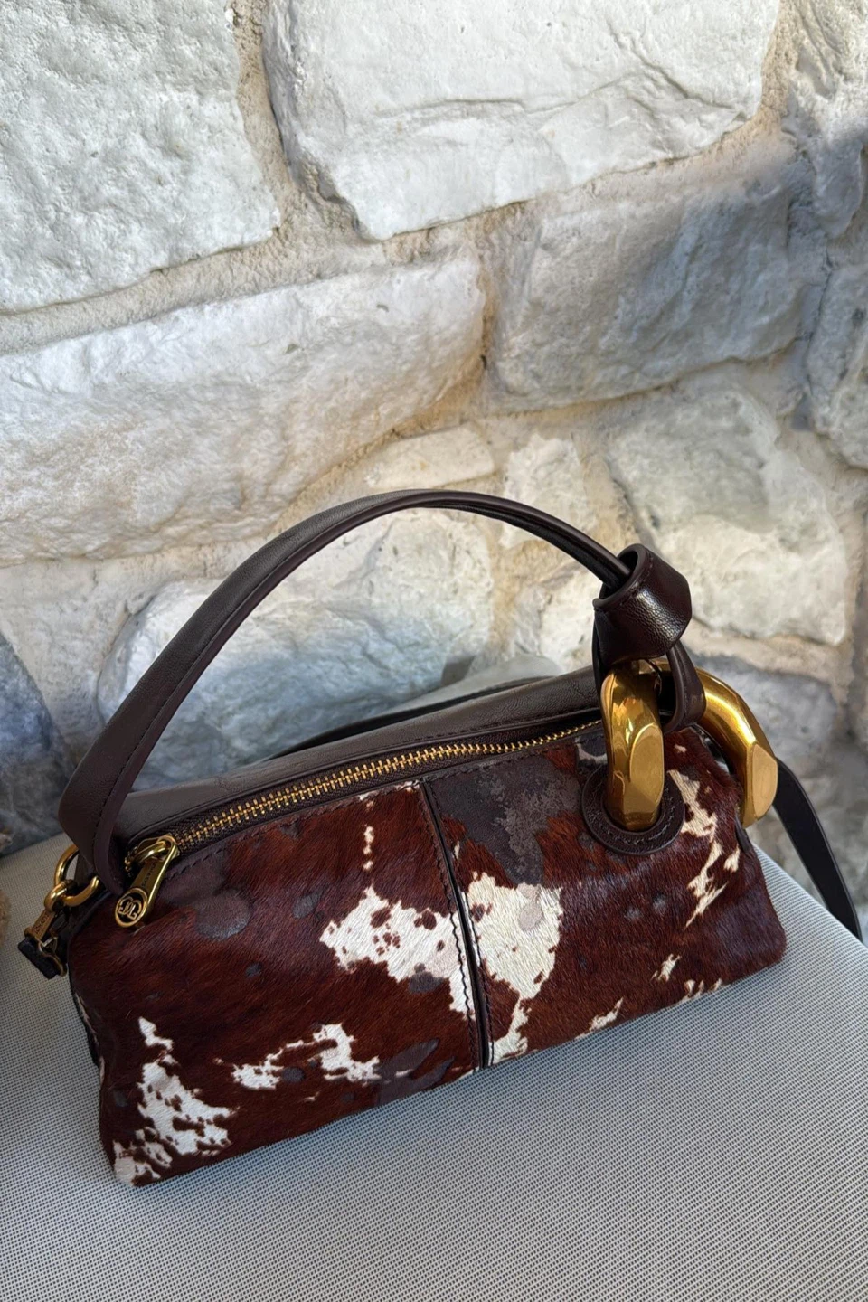 Beautiful Cowhide Bag. New