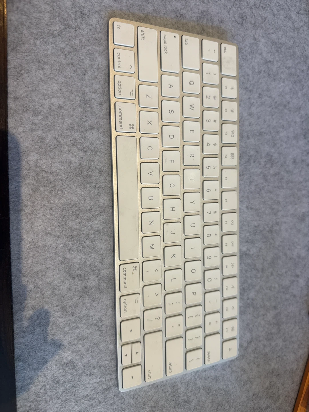 Apple Magic Keyboard A1644-EMC2815