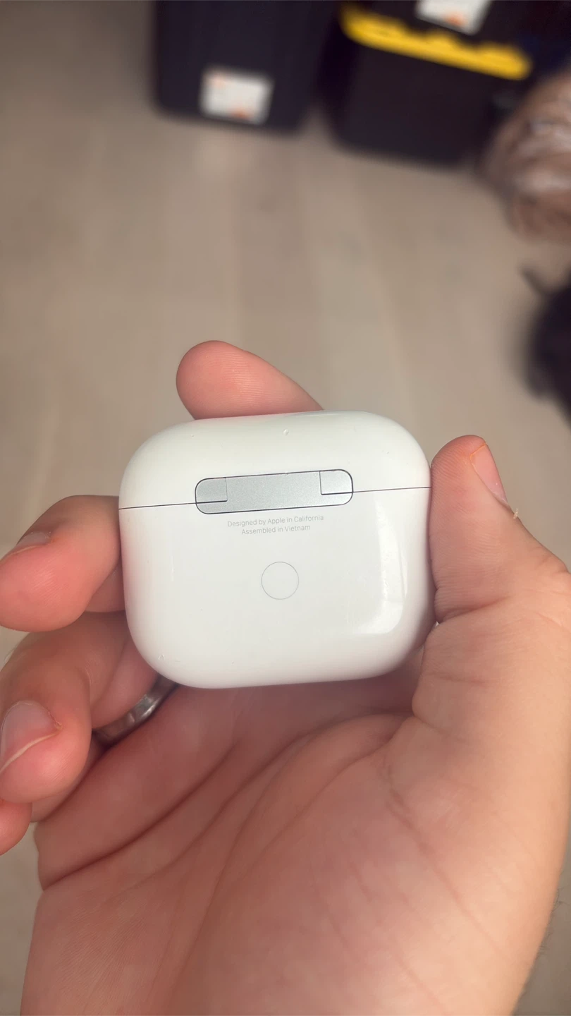 Apple AirPods 3rd Generation - photo 4