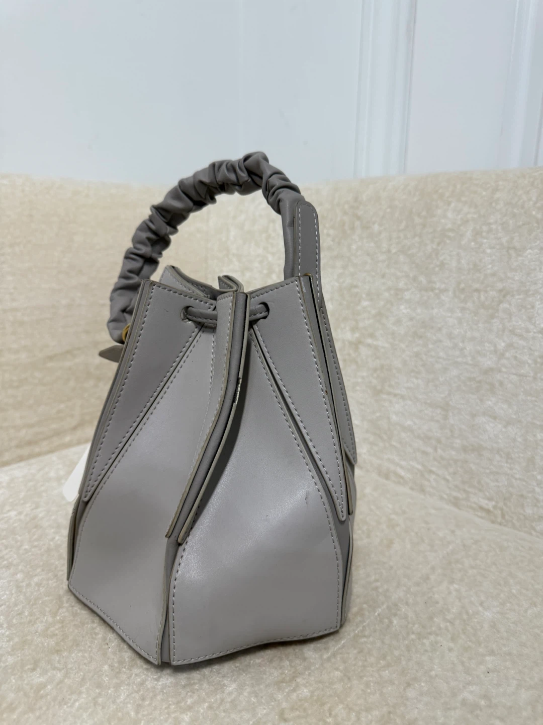 Grey Hexagonal Bucket Bag - photo 2