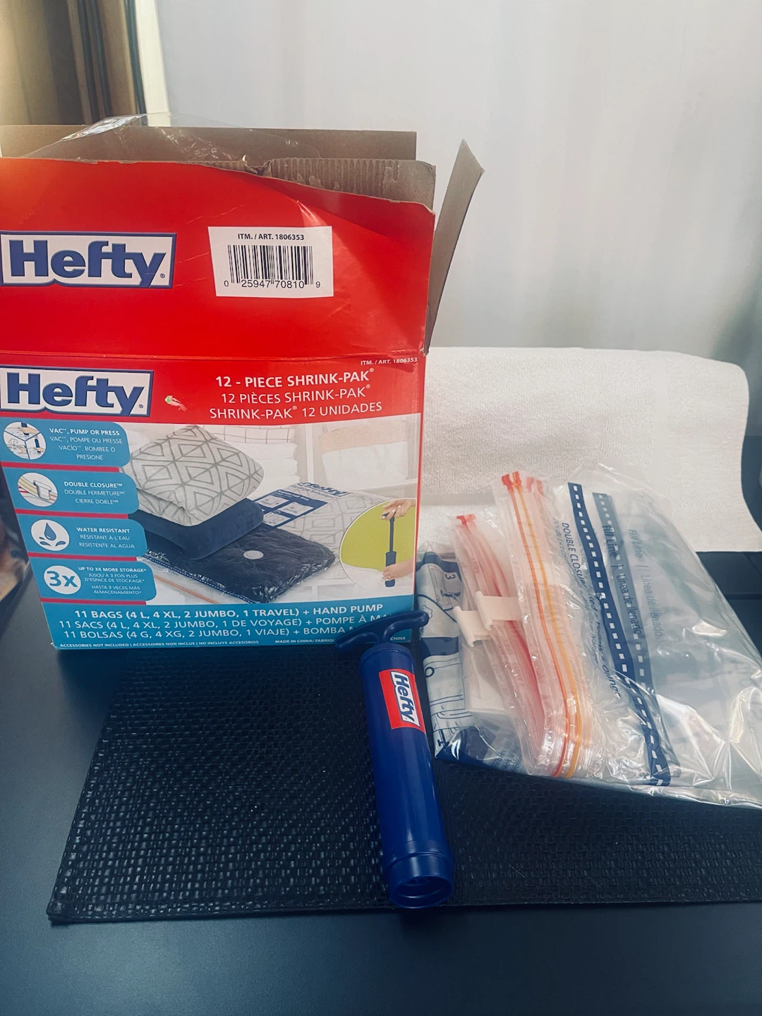 Hefty Shrink-Pak Storage Bags 12-Piece Set