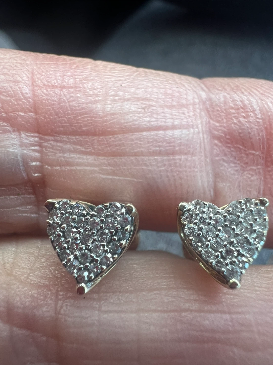 10K Gold Heart Diamond Cluster Stud Earrings - photo 2