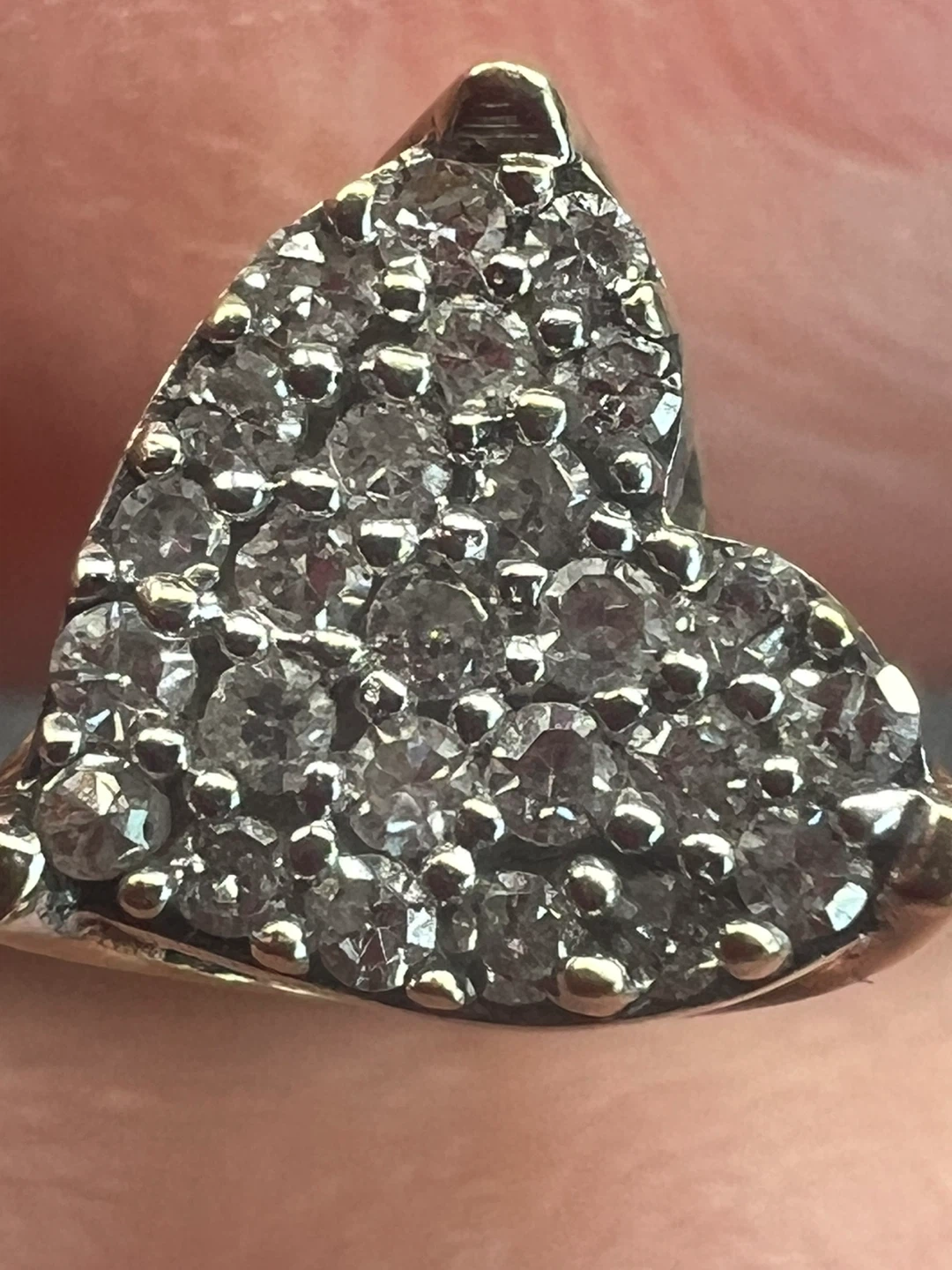 10K Gold Heart Diamond Cluster Stud Earrings - photo 4