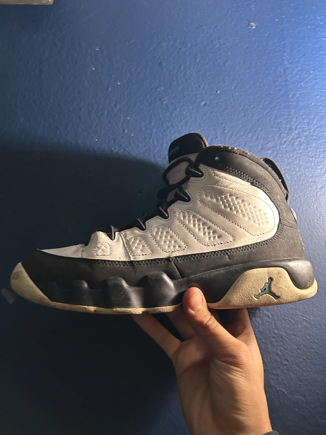 Jordan 9 Retro White Black Size 7Y