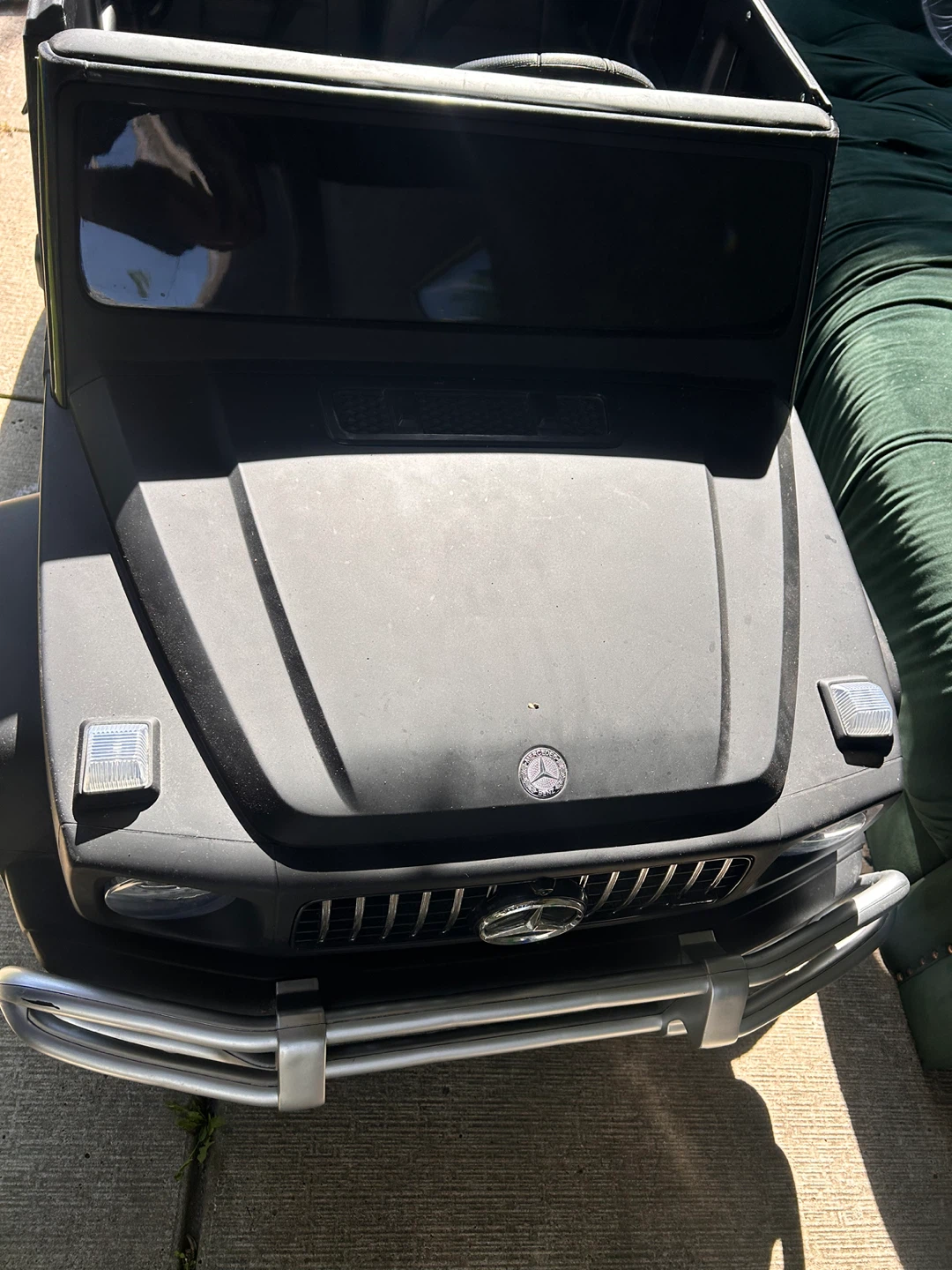 Mercedes-Benz G-Wagon Ride-On Toy Car - photo 5