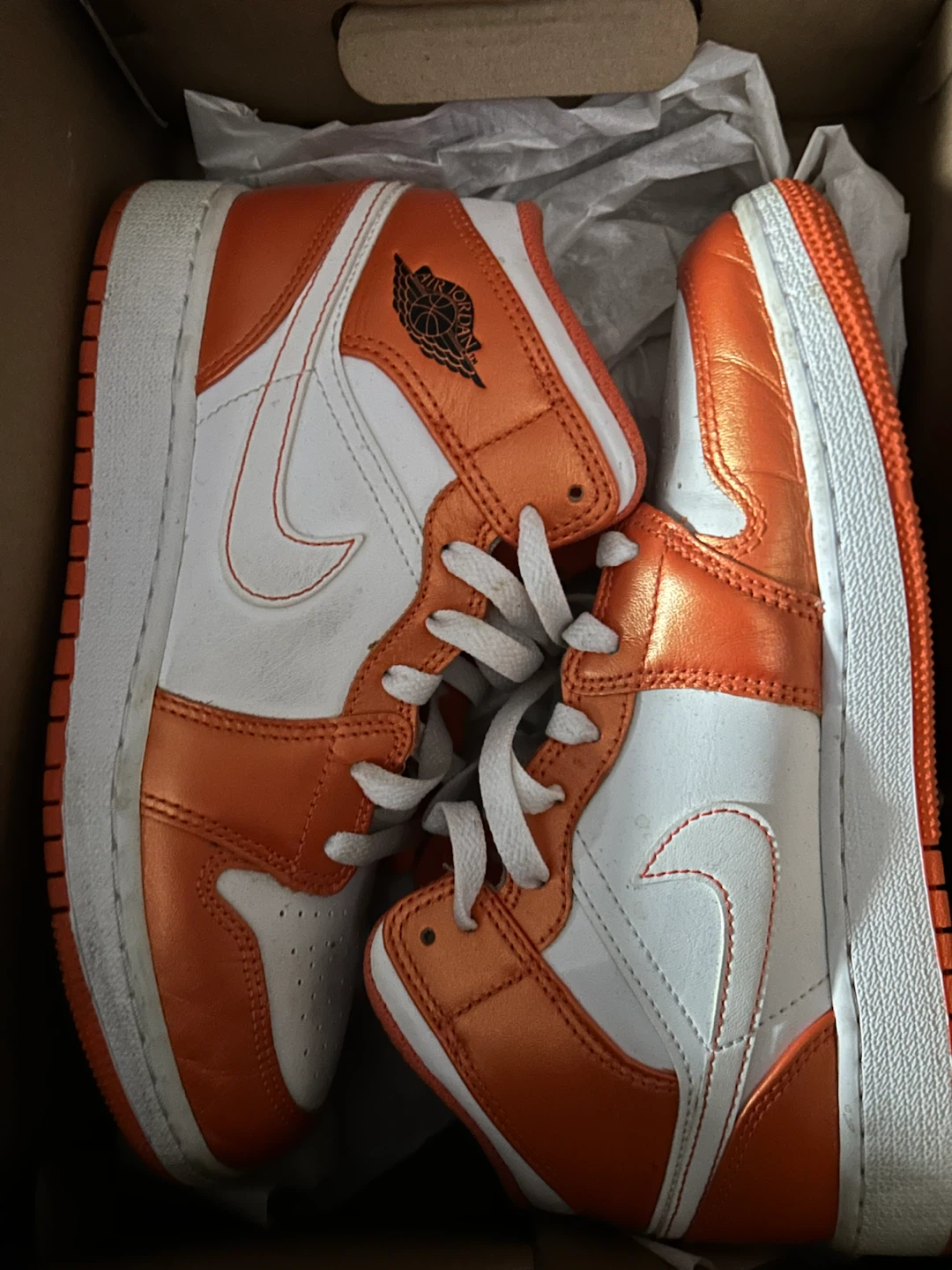 Air Jordan 1 Mid Orange/White