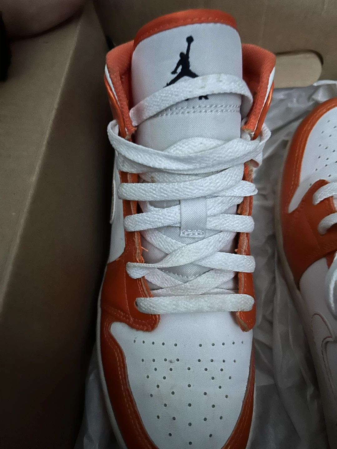 Air Jordan 1 Mid Orange/White - photo 3