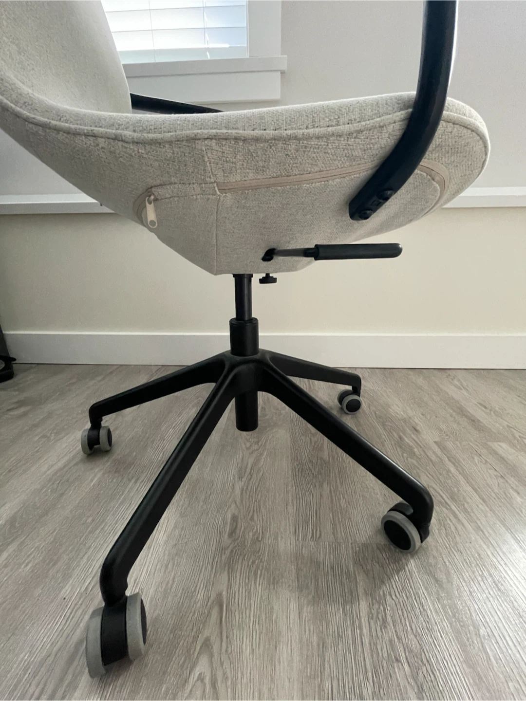 IKEA Swivel Office Chair - photo 4