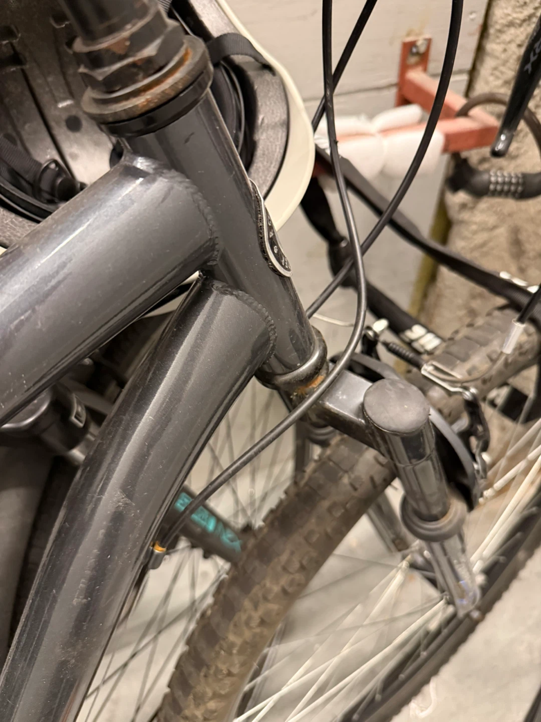 Mountain Bike – Used, Good for Commuting / Casual Riding - photo 4