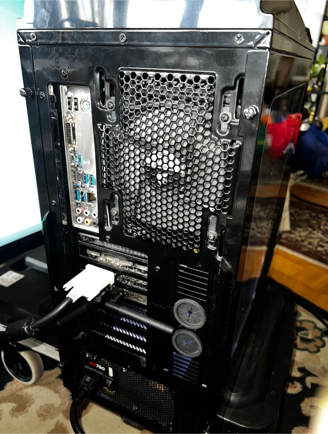 Gaming PC with BenQ Monitor - photo 3