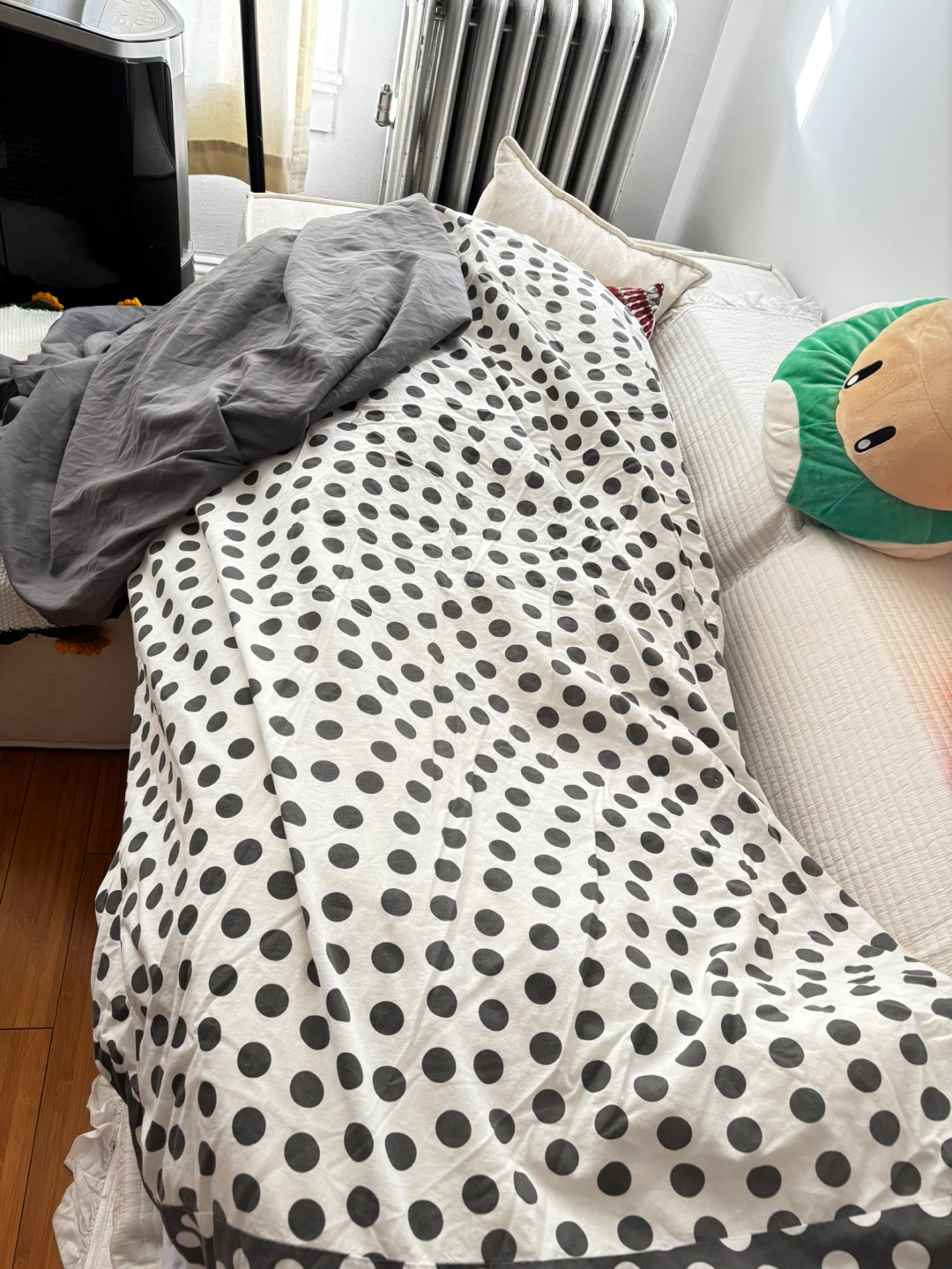 Polka Dot Bedding Set