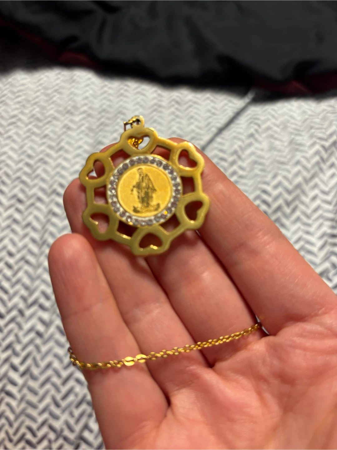 Gold-Tone Religious Pendant Necklace - photo 2