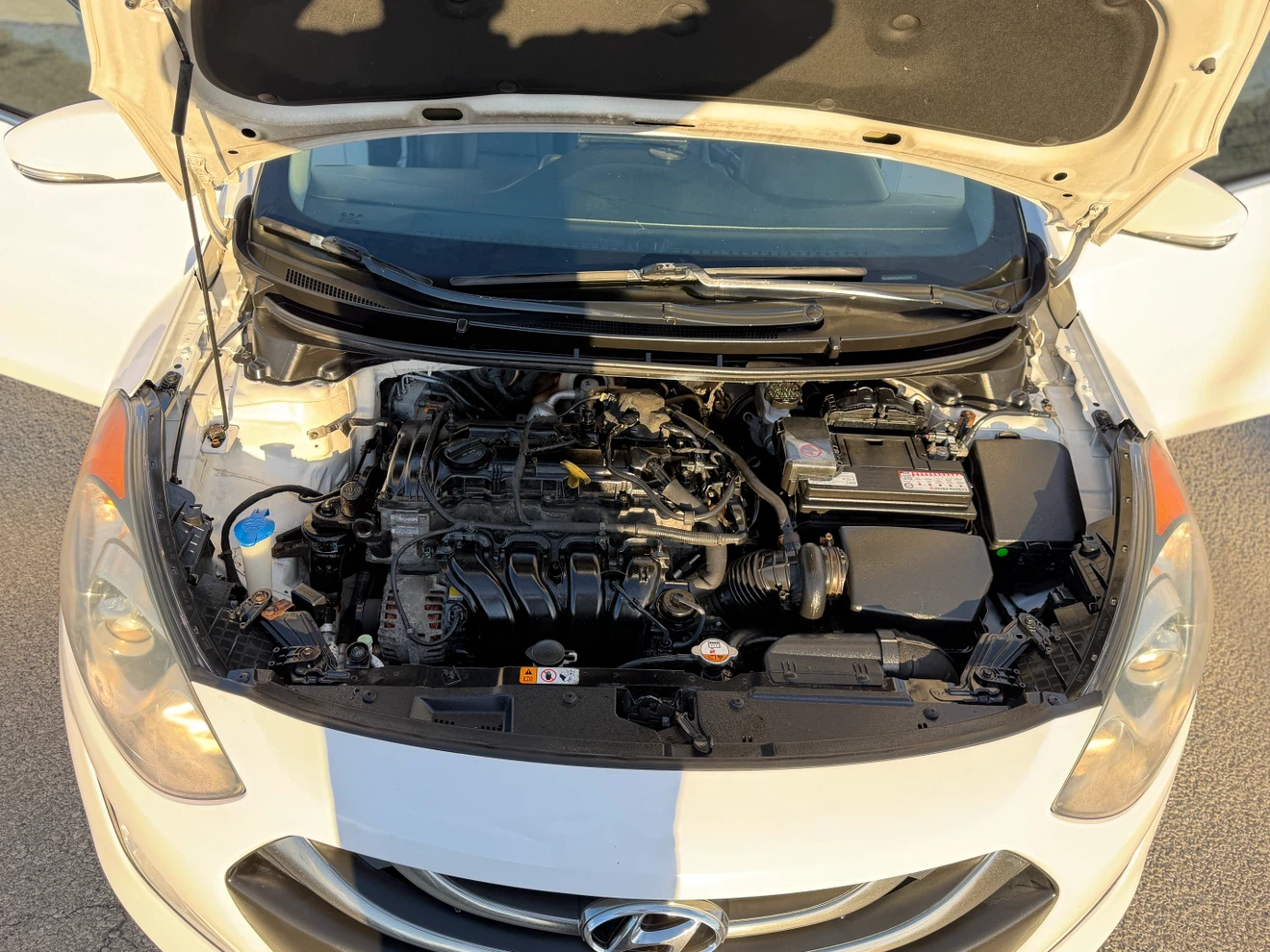 2012 Hyundai Elantra GT WITH SAFETY INCLUDE - photo 3