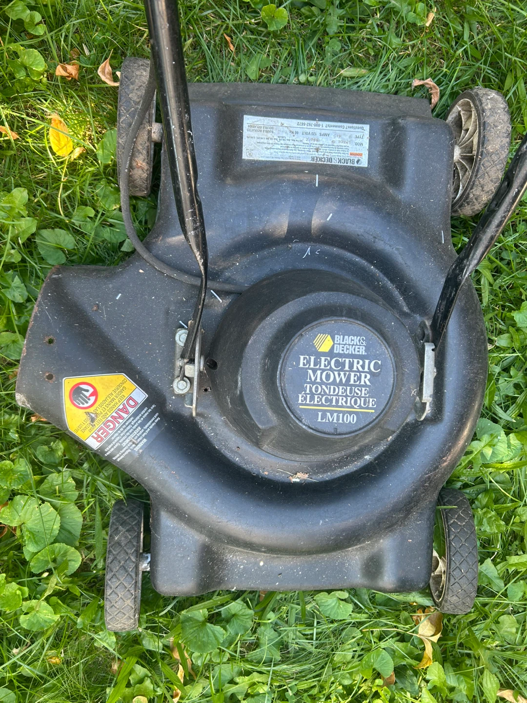 Black & Decker LM100 Electric Mower - photo 2