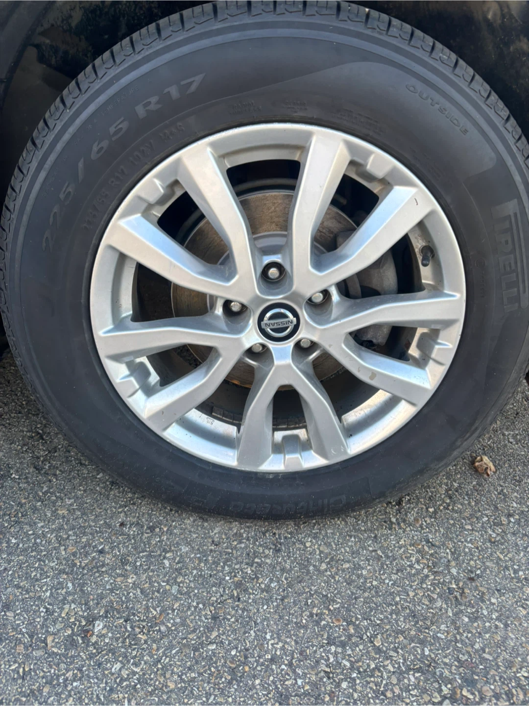 Nissan Rogue SV AWD - photo 2