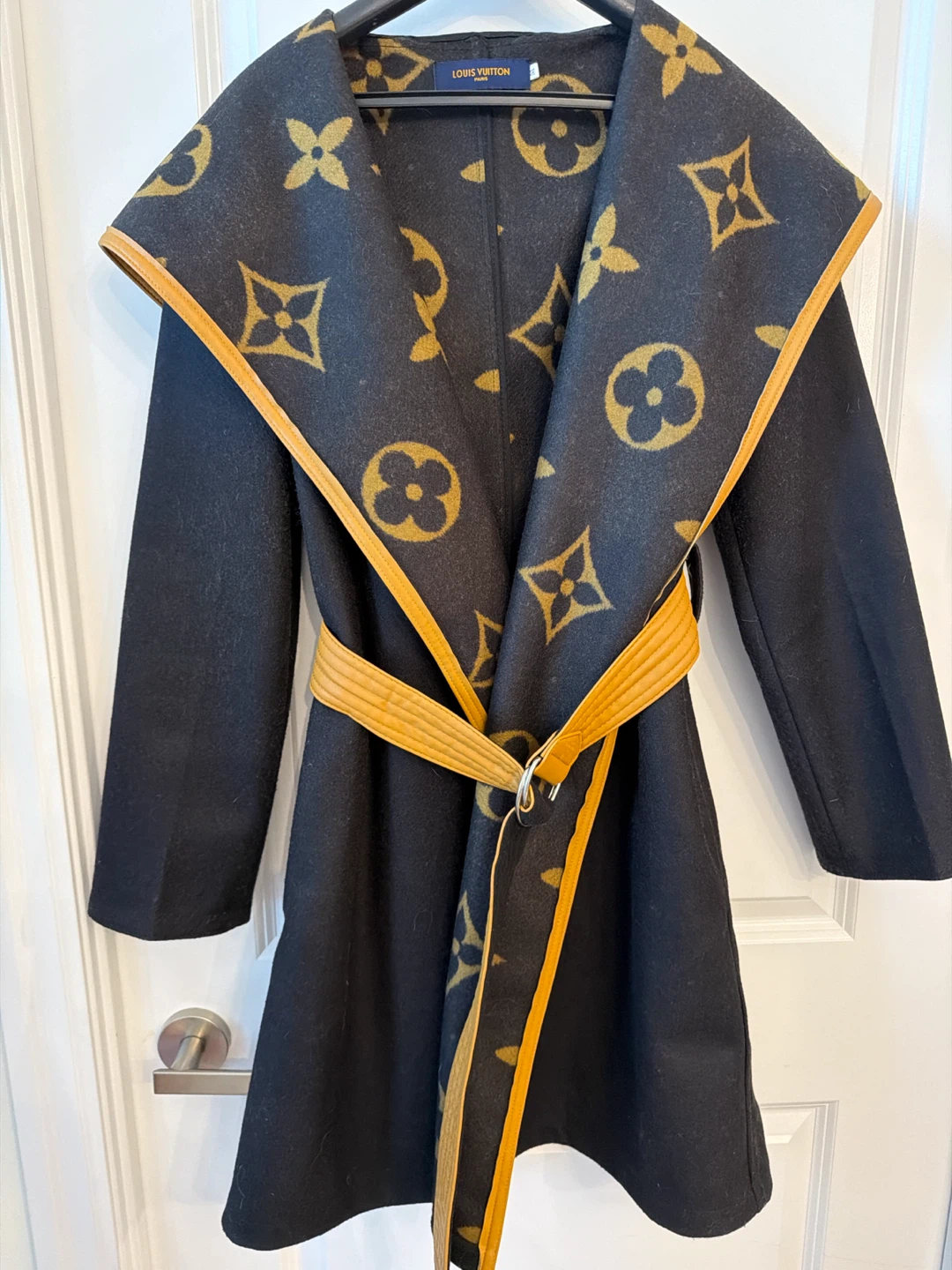 Louis Vuitton Monogram Wool Coat - photo 2