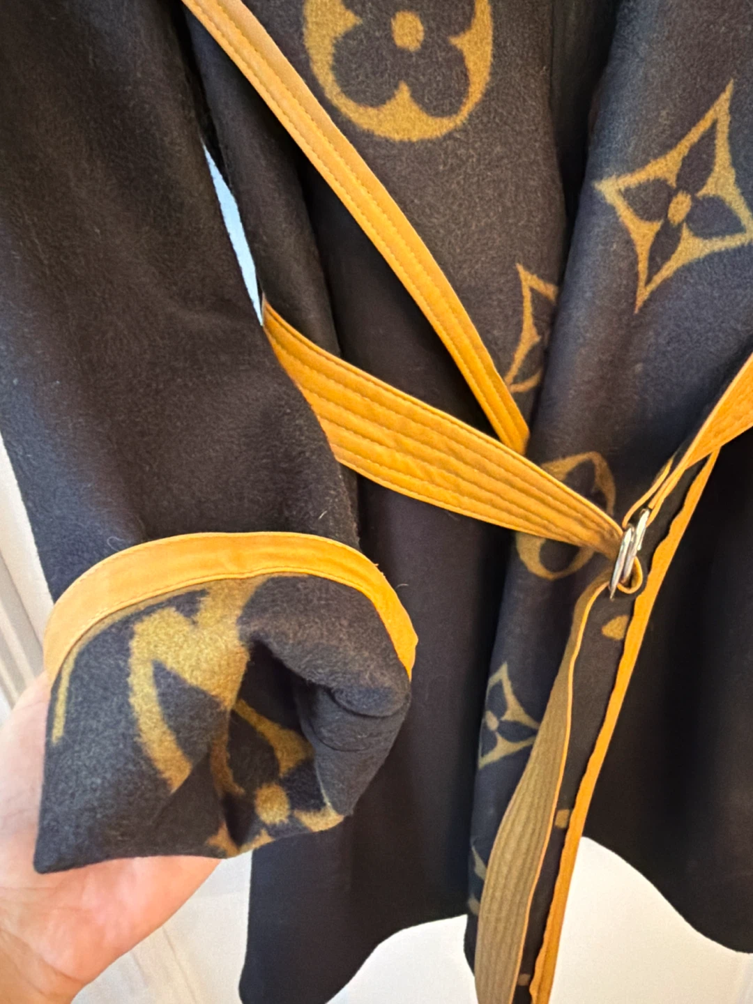 Louis Vuitton Monogram Wool Coat - photo 3