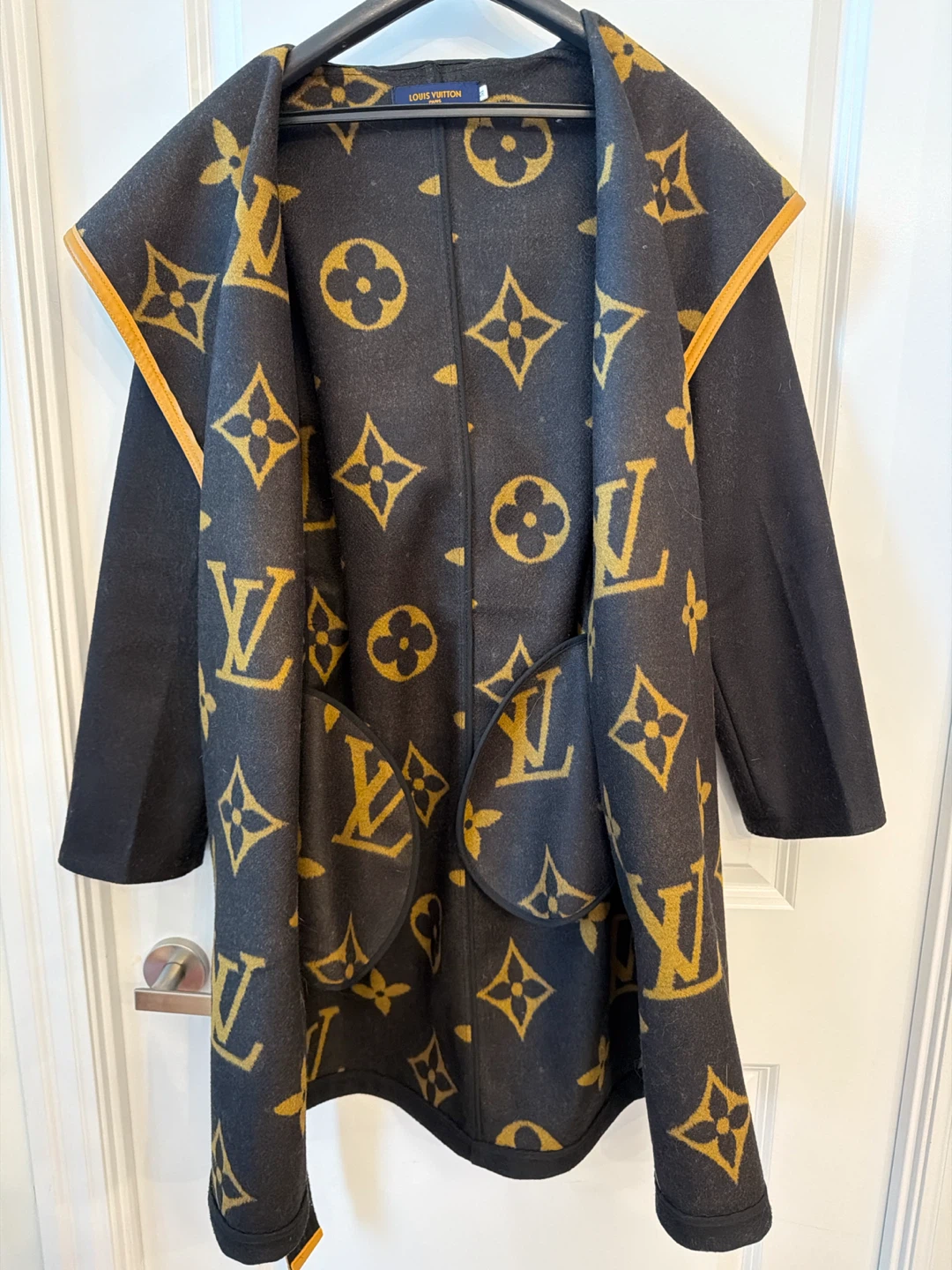 Louis Vuitton Monogram Wool Coat - photo 5