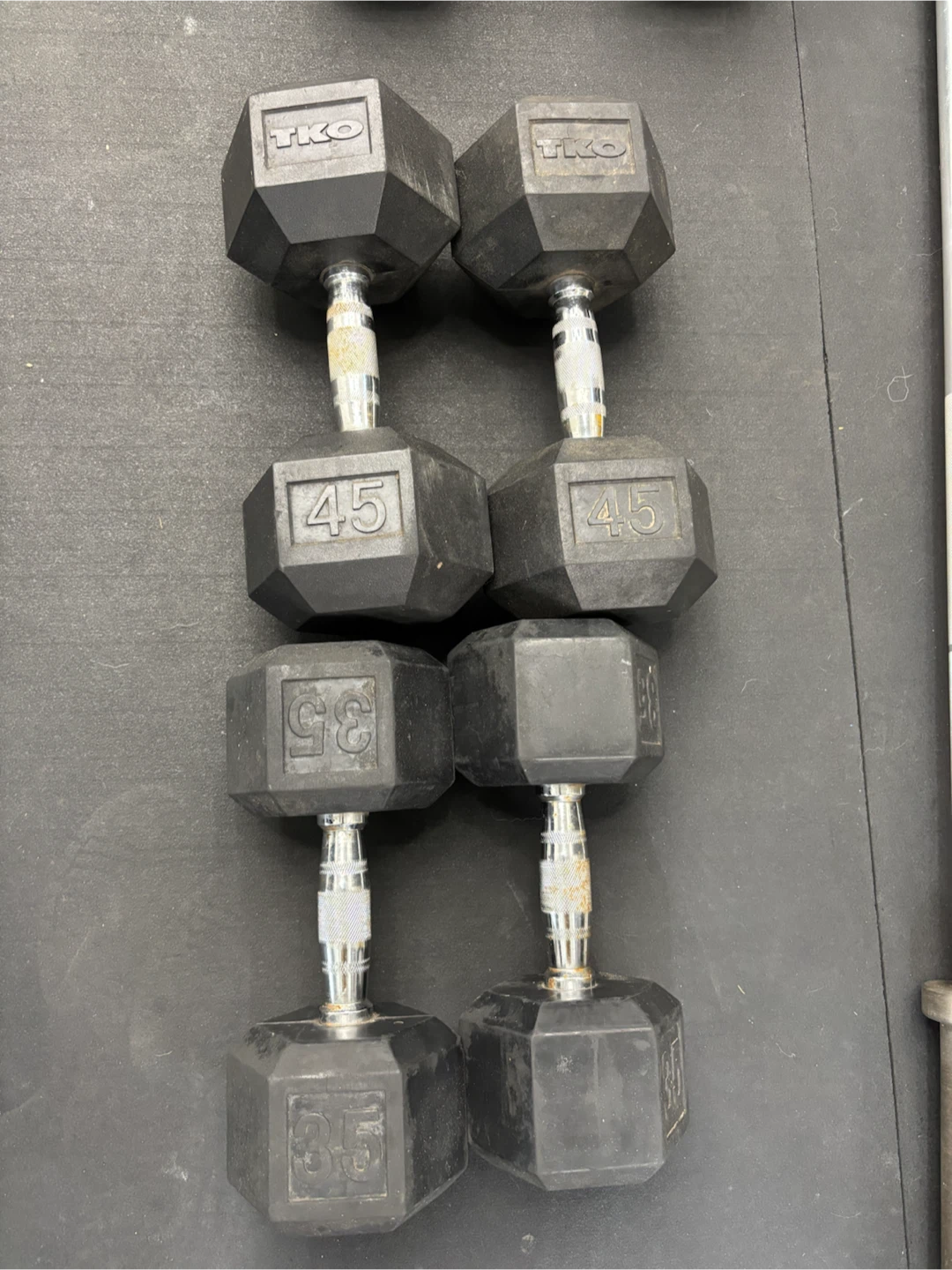 35/45lbs  Rubber Hex Dumbbells - photo 2