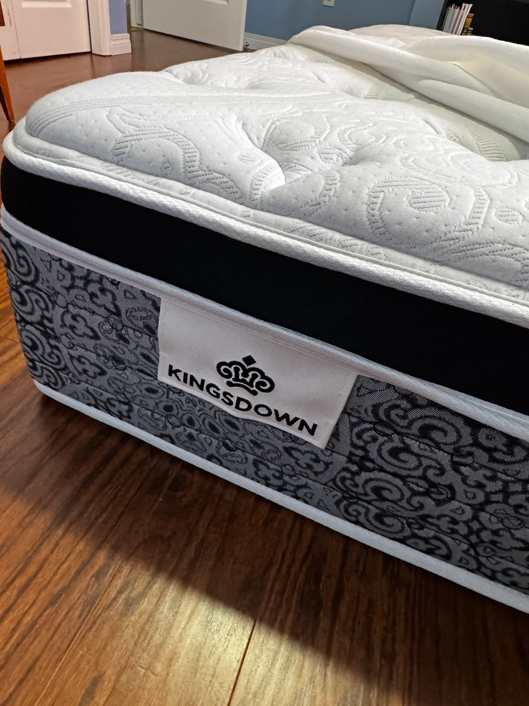 Twin Sleep Country Mattress - photo 2