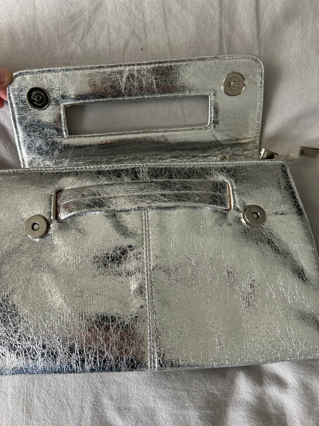 Silver metallic clutch bag - photo 3