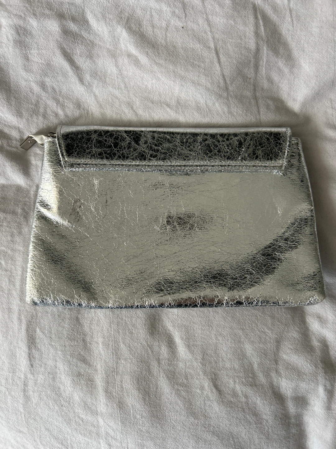 Silver metallic clutch bag - photo 4