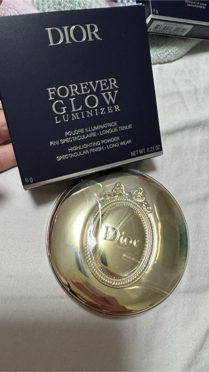 Dior Forever Glow Luminizer Highlighting Powder