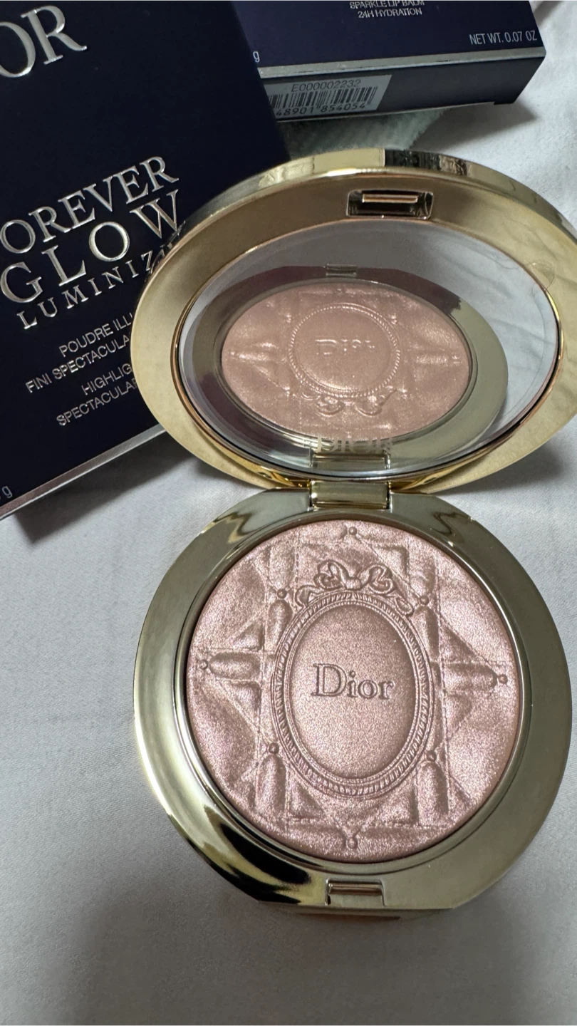 Dior Forever Glow Luminizer Highlighting Powder - photo 2